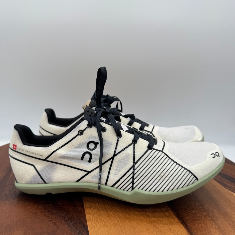 On Cloudspike XC Shoes Womens 9.5 White Black Athletic Running Sneakers